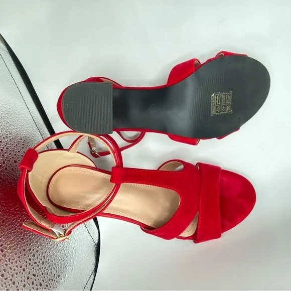 Red Velvet Women's Sandales with 2”Heels Pre-Loved Excellent Condition Size 39 - Picture 11 of 16